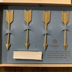 NIB Beehive Handmade Arrow Cheese Marker Set